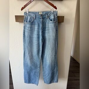 Citizens of Humanity|COH Flavia trouser Jean,straight leg•••Size 28,light wash
